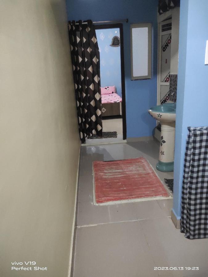 Yashu Guest House Ujjain Luaran gambar