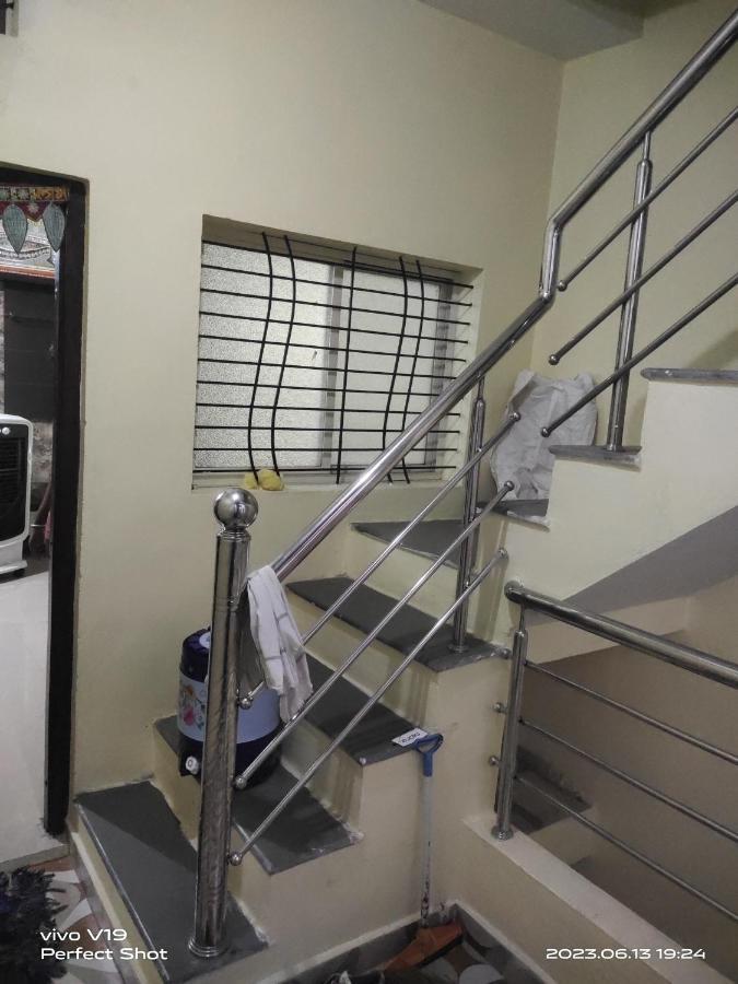 Yashu Guest House Ujjain Luaran gambar